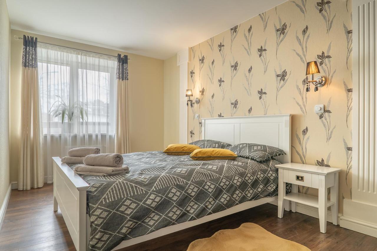 Andrea Apartment Liepāja Buitenkant foto
